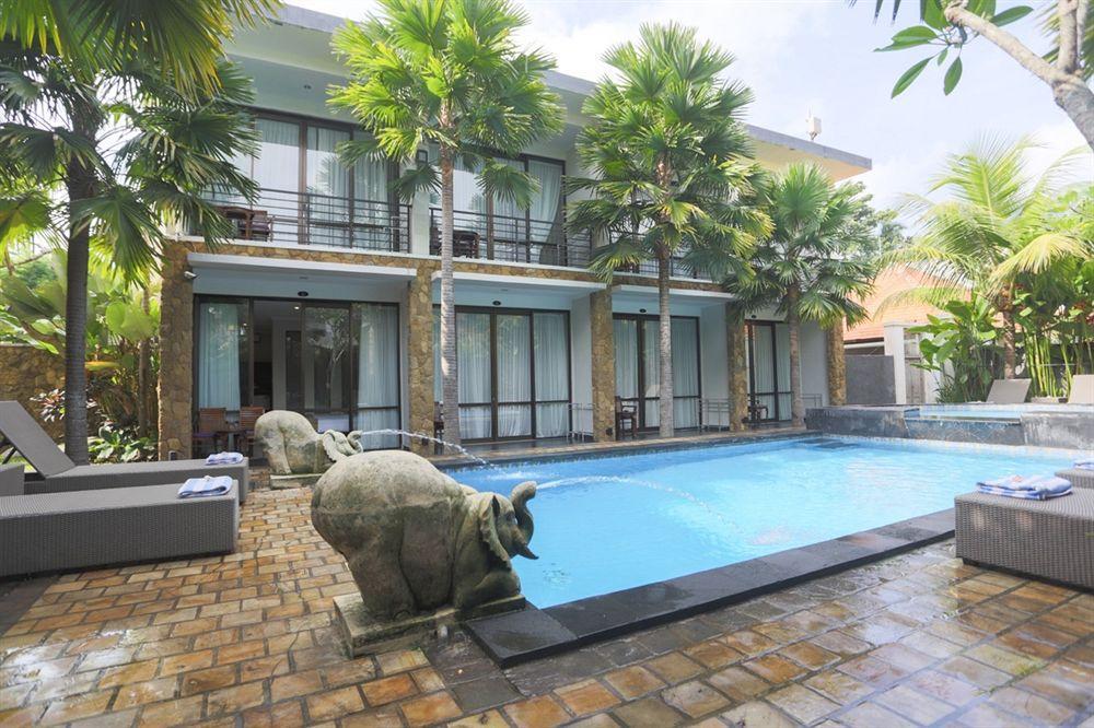 The Grand Sunti Hotel BALI Buitenkant foto