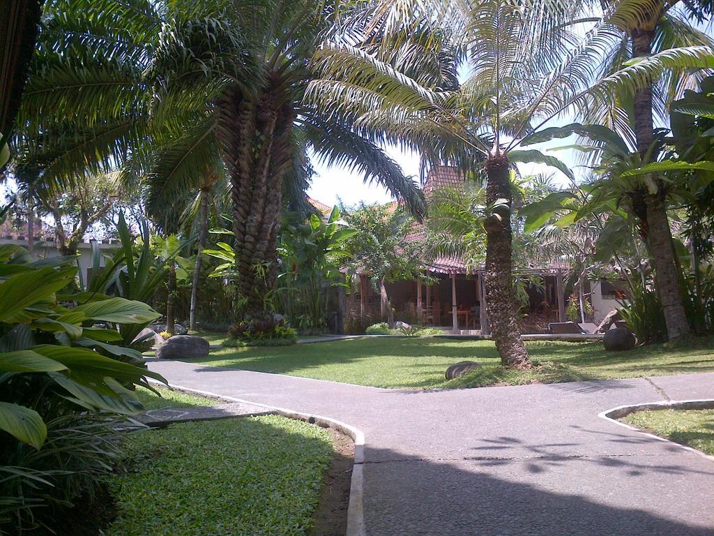 The Grand Sunti Hotel BALI Buitenkant foto