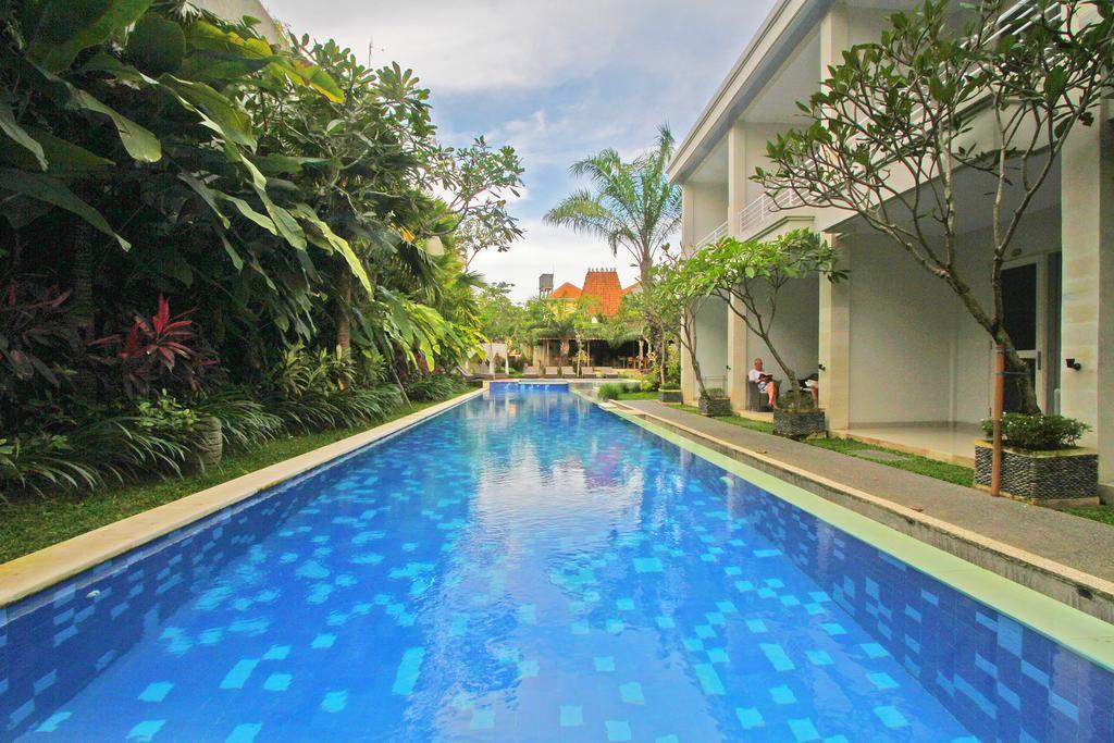 The Grand Sunti Hotel BALI Buitenkant foto