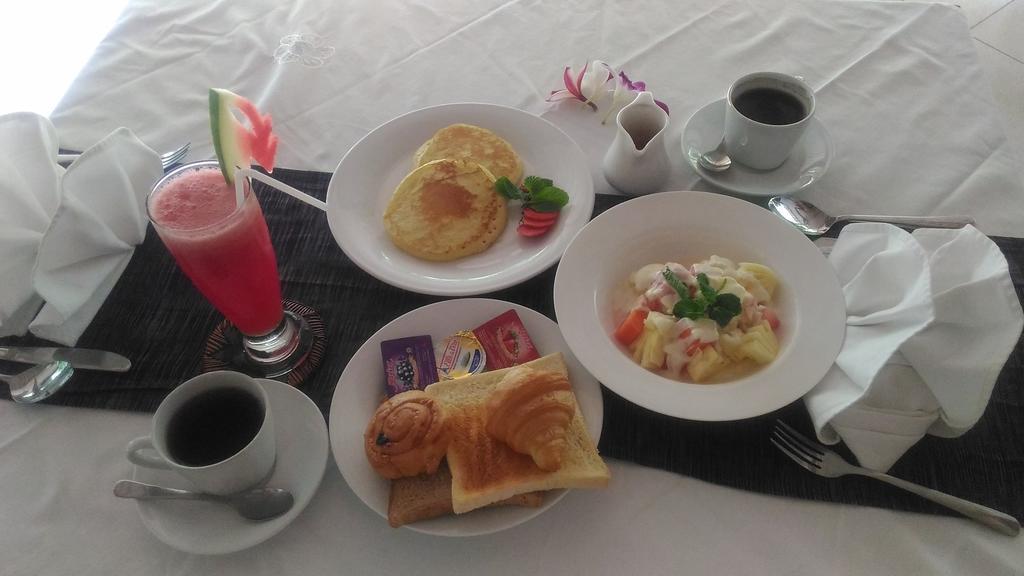 The Grand Sunti Hotel BALI Buitenkant foto