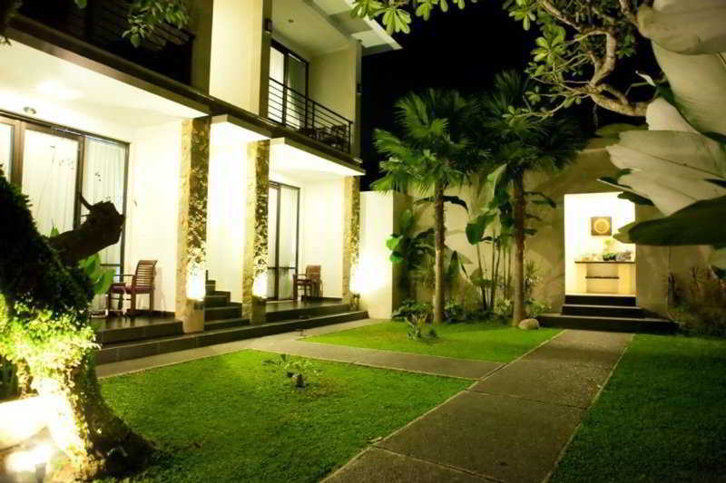 The Grand Sunti Hotel BALI Buitenkant foto