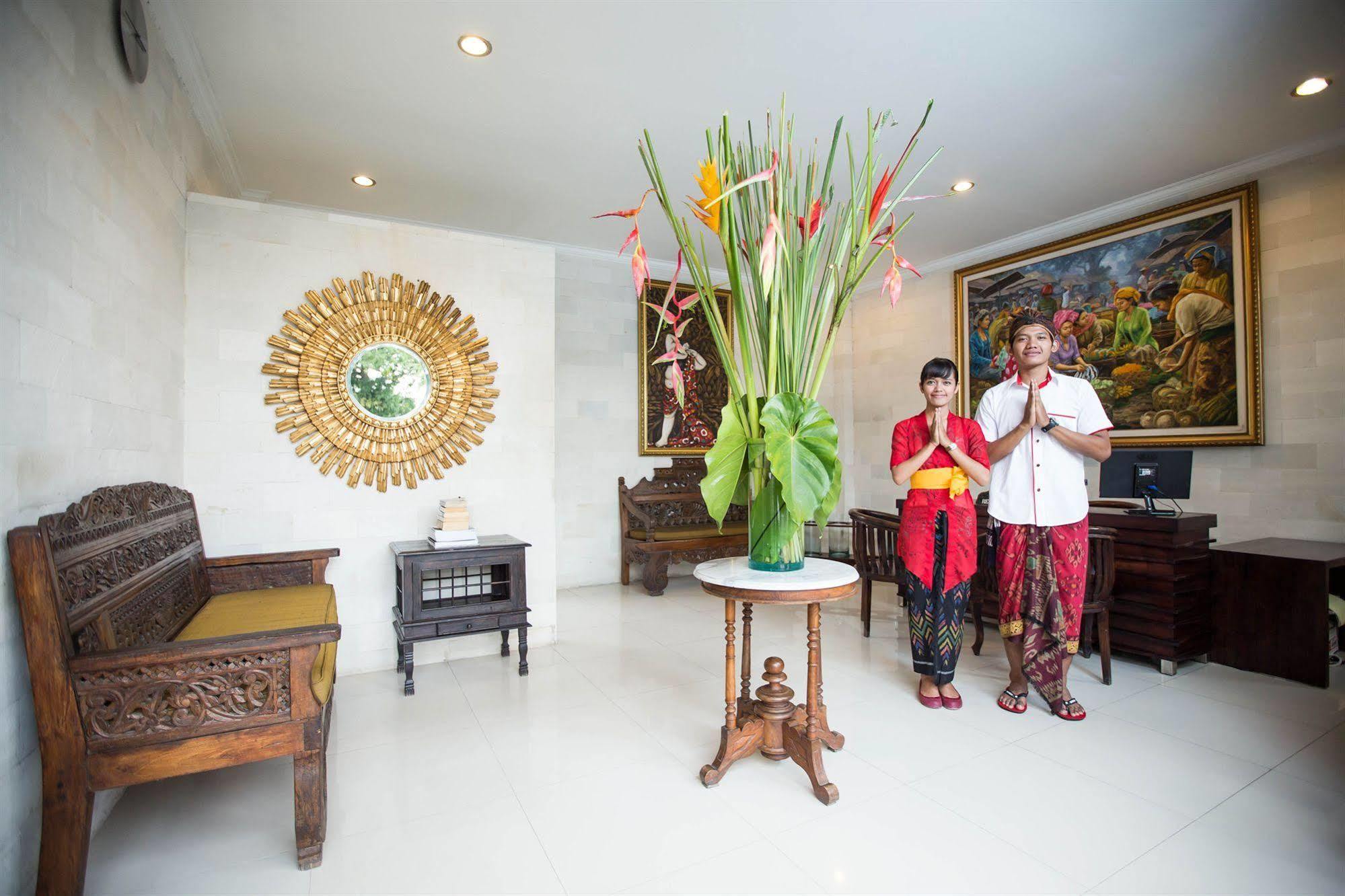 The Grand Sunti Hotel BALI Buitenkant foto