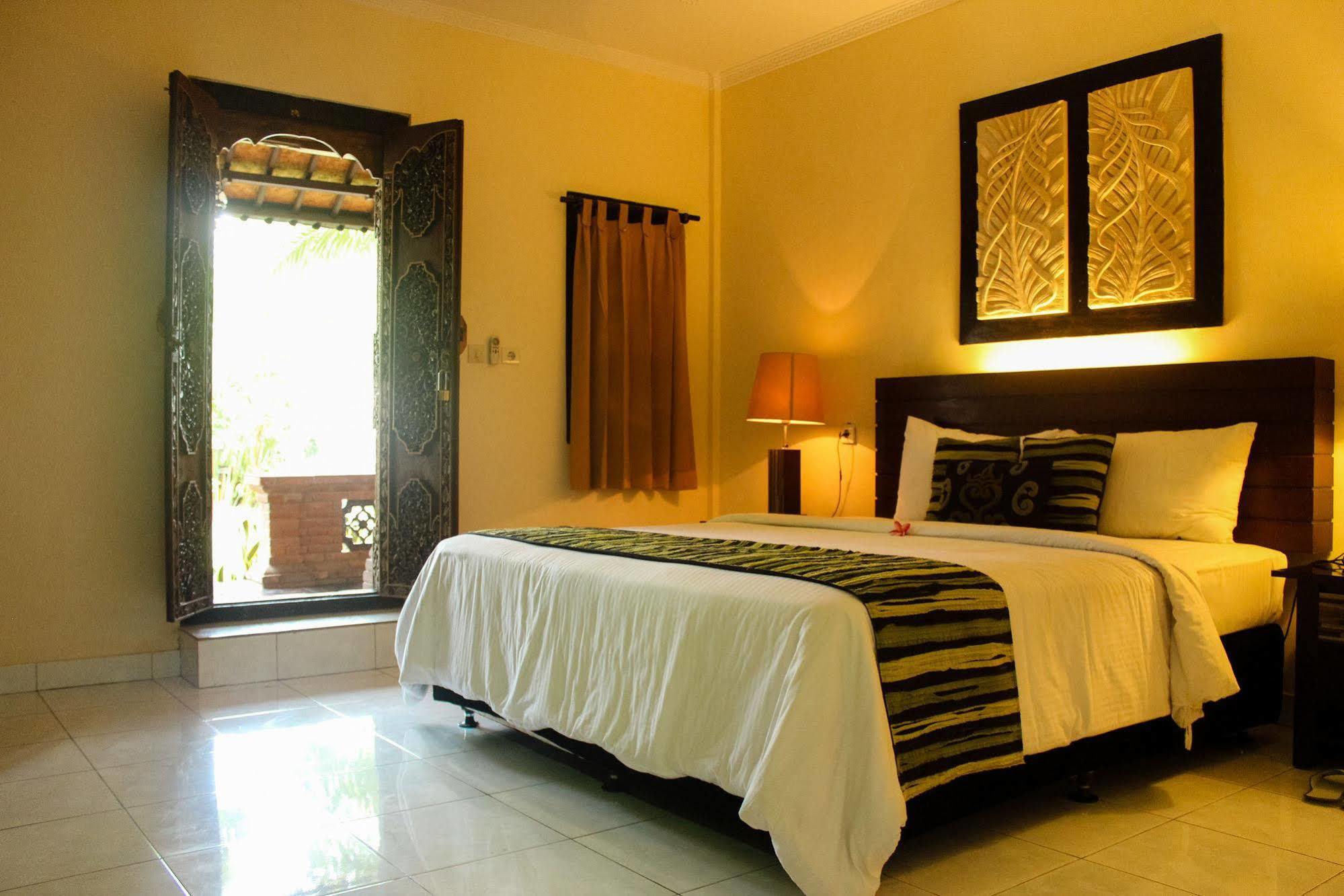 The Grand Sunti Hotel BALI Buitenkant foto